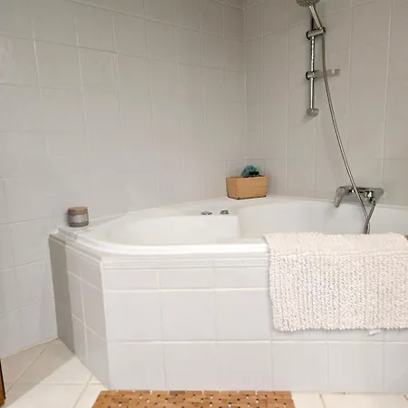 Belle Vue Barn ,charming Spacious Rustic In French Coutryside בית נופש