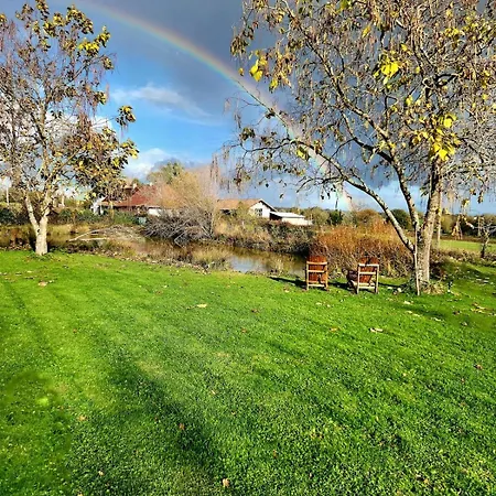 Belle Vue Barn ,charming Spacious Rustic In French Coutryside בית נופש